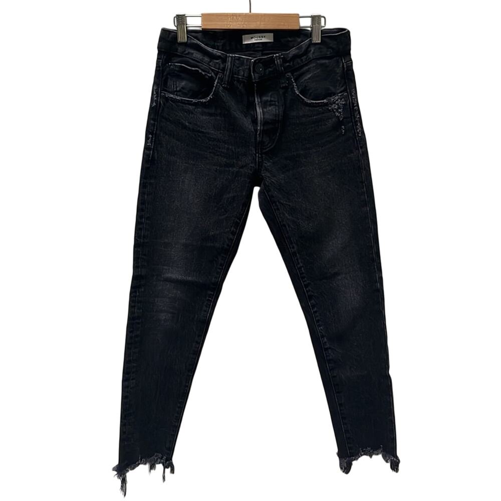 Moussy Vintage Black Distressed Denim jeans chewed raw hems